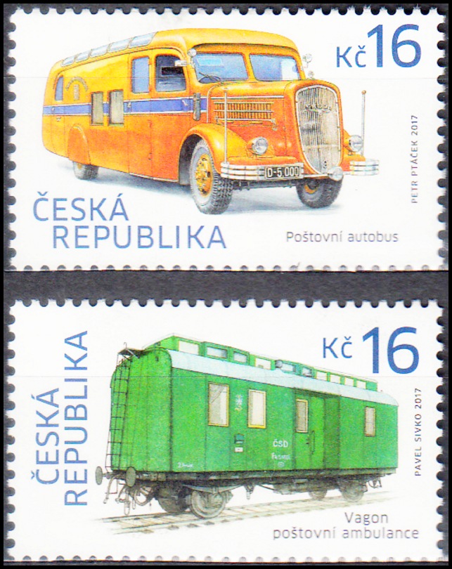 Historické dopravní prostředky - poštovní autobus, vagón poštovní ambulance
