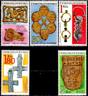 Archeologické objevy na Moravě a na Slovensku 